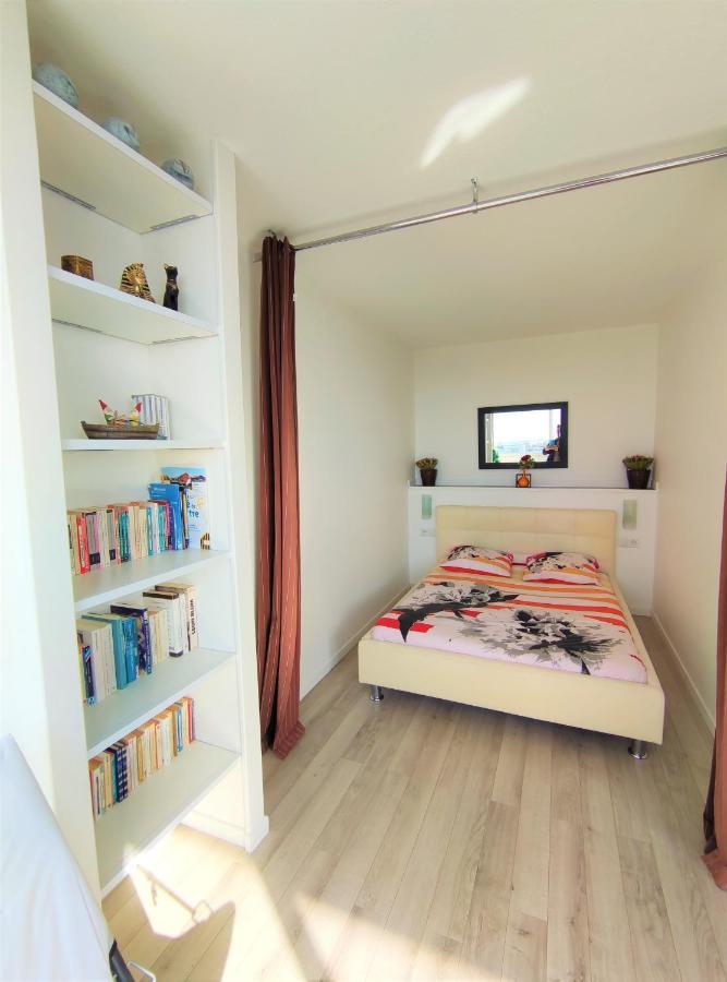 6 Appartements Et 4 Adresses A Mi-Chemin Entre Le Vieux Port Et L Ile De Re La Rochelle  Eksteriør billede