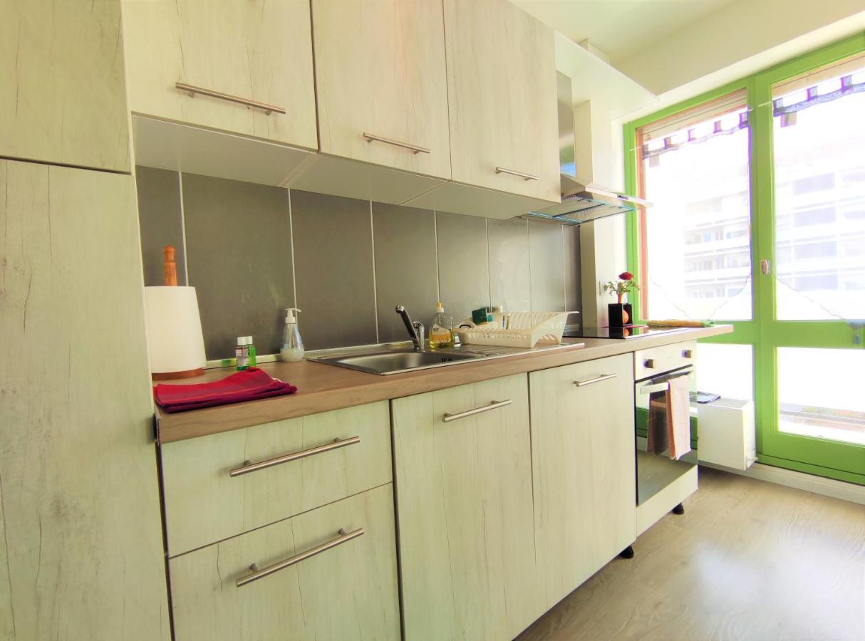 6 Appartements Et 4 Adresses A Mi-Chemin Entre Le Vieux Port Et L Ile De Re La Rochelle  Eksteriør billede