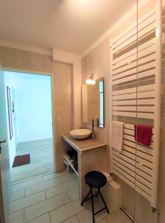 6 Appartements Et 4 Adresses A Mi-Chemin Entre Le Vieux Port Et L Ile De Re La Rochelle  Eksteriør billede