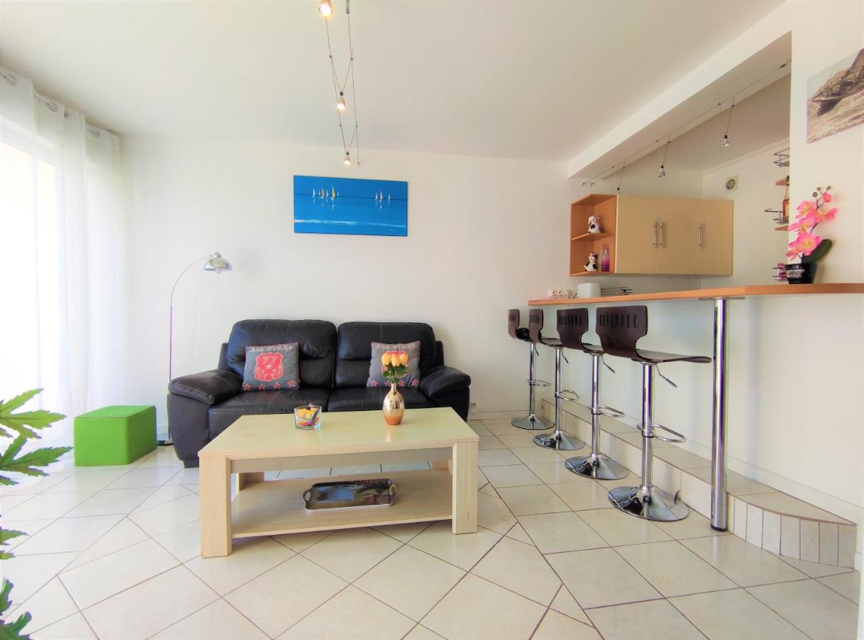 6 Appartements Et 4 Adresses A Mi-Chemin Entre Le Vieux Port Et L Ile De Re La Rochelle  Eksteriør billede